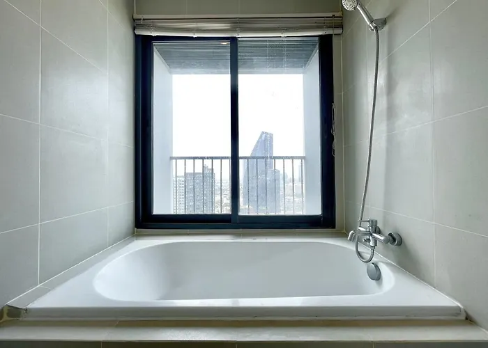 アパート Bts Thong Lo L Large 65 Sqm L Pool And Gym L Sontana